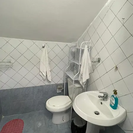 Xarba Hostal Gjirokastër