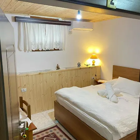 Hostel Xarba