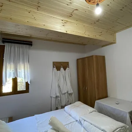 Xarba 旅馆 Gjirokastër